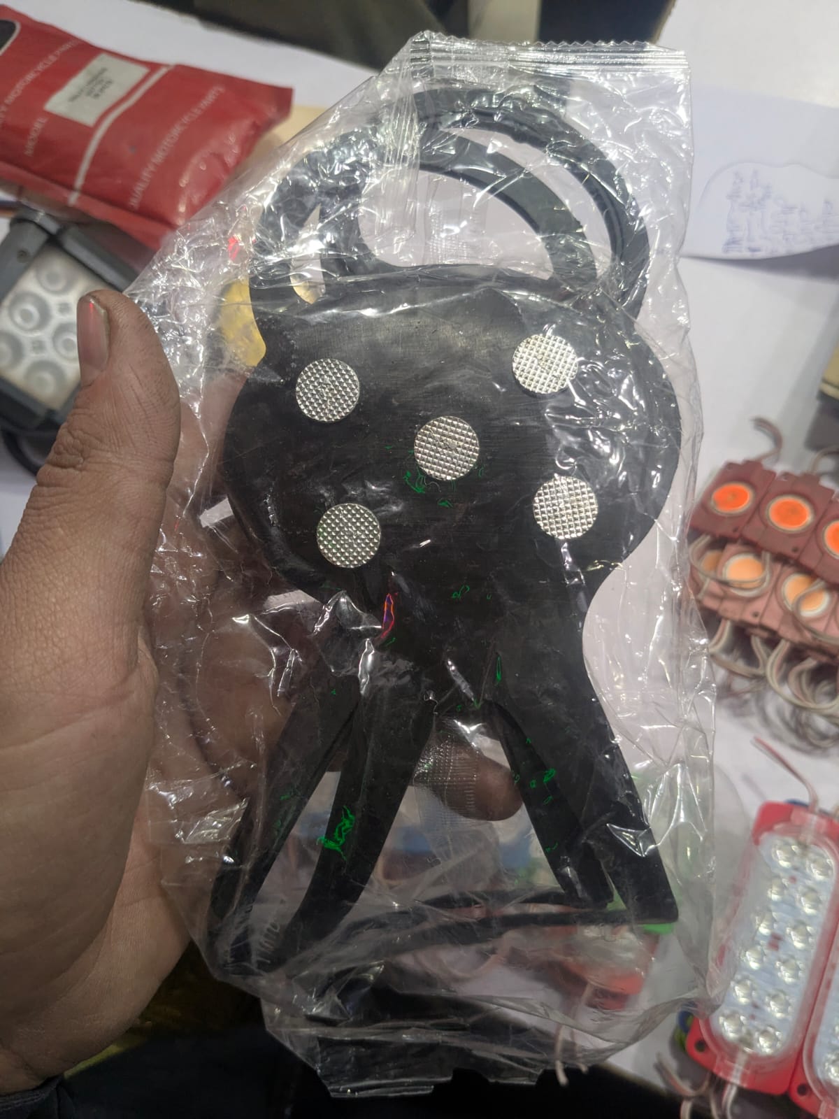 5 Studs Anti-Skid Ice Snow Crampons for Shoes & Boots - Image 6